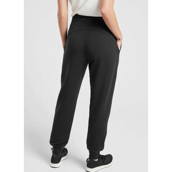 Athleta Balance Jogger - Black - Small - Style # 599727 - Picture 4 of 10